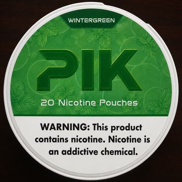 PIK Winter Green nicotine pouch can